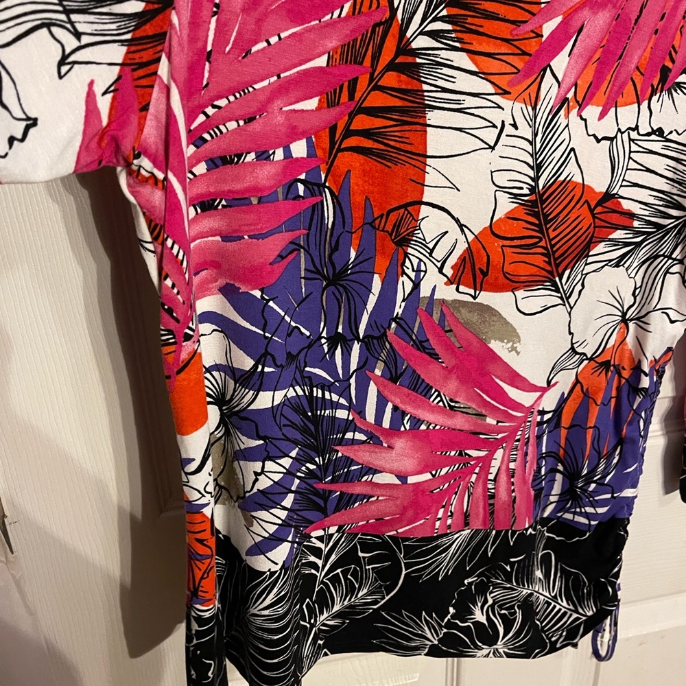 Ruby Rd. Top - Picture 5 of 6